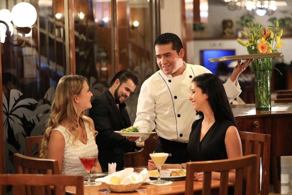 Hotel Ciros Pachuca 外观 照片